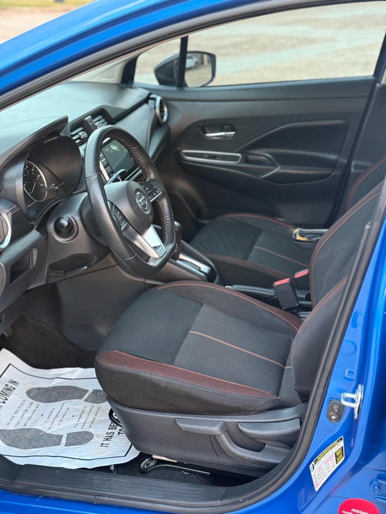 Nissan Versa SR 2021