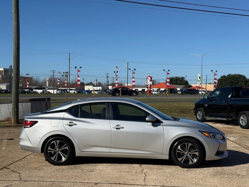 Nissan Sentra SV 2022