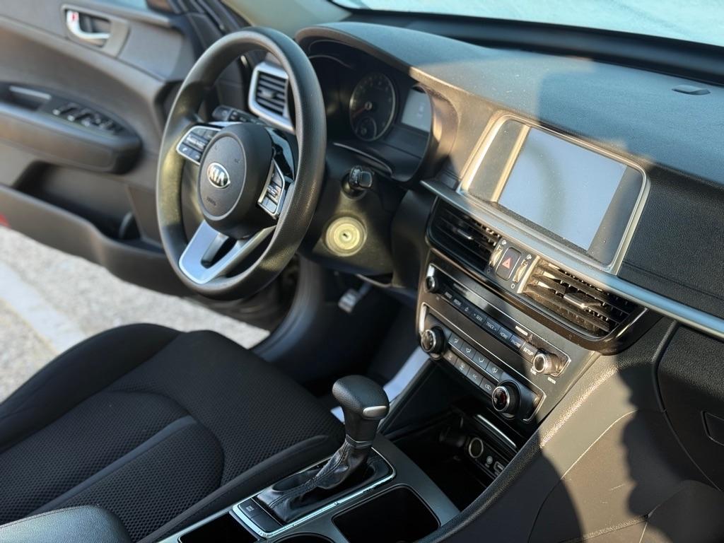 Kia Optima LX 2020