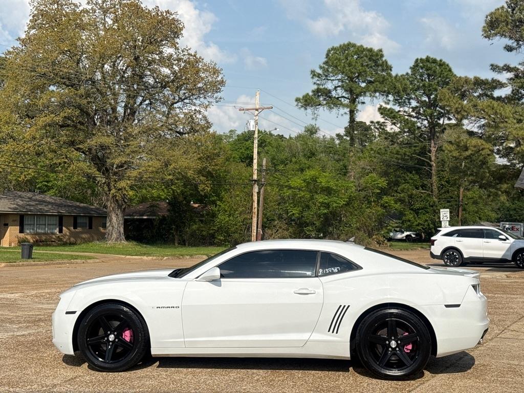 Chevrolet Camaro 2dr Cpe 1LT 2012
