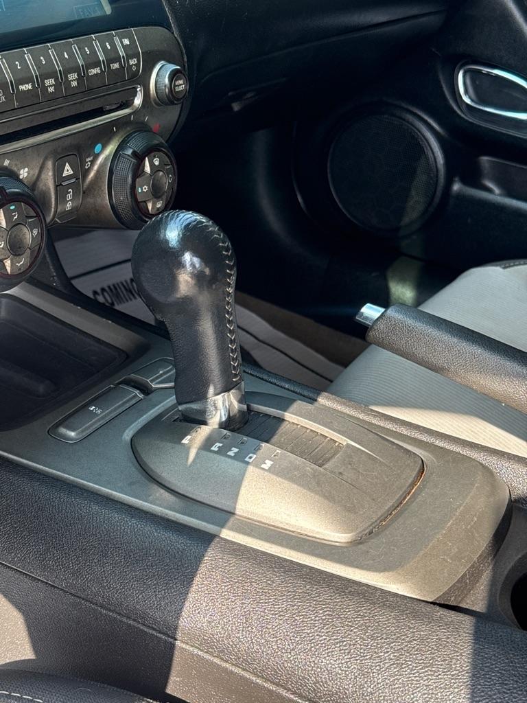 Chevrolet Camaro 2dr Cpe 1LT 2012