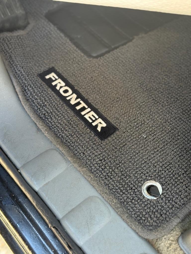 Nissan Frontier S Crew Cab 5AT 2WD 2018