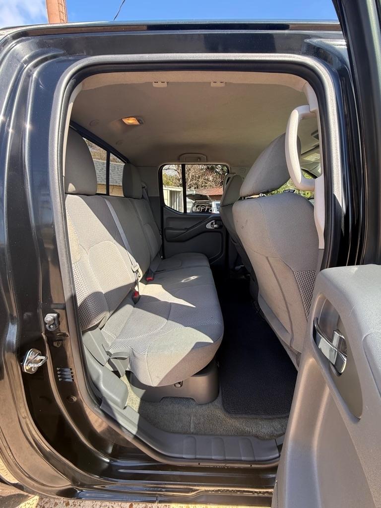 Nissan Frontier S Crew Cab 5AT 2WD 2018