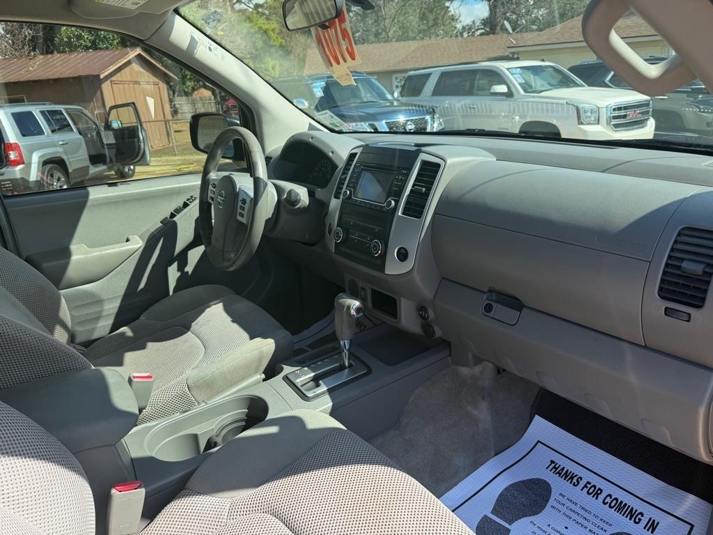 Nissan Frontier S Crew Cab 5AT 2WD 2018