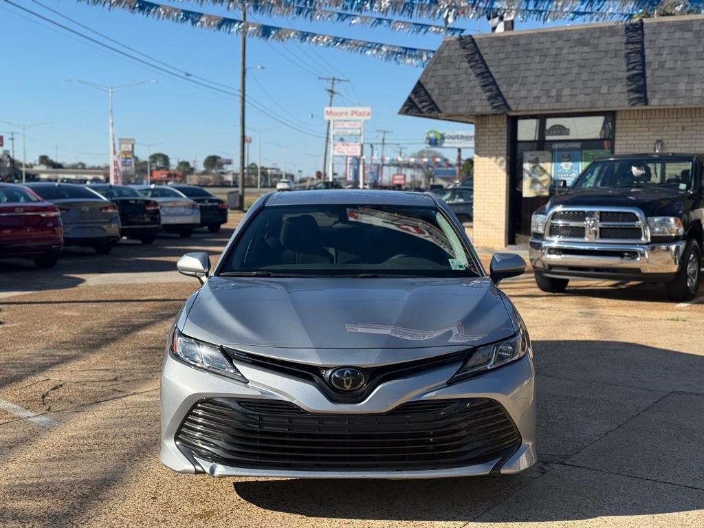 Toyota Camry L 2019