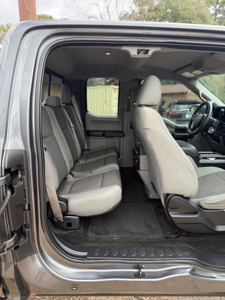 Ford F-150 XL SuperCab 8-ft. 2WD 2015