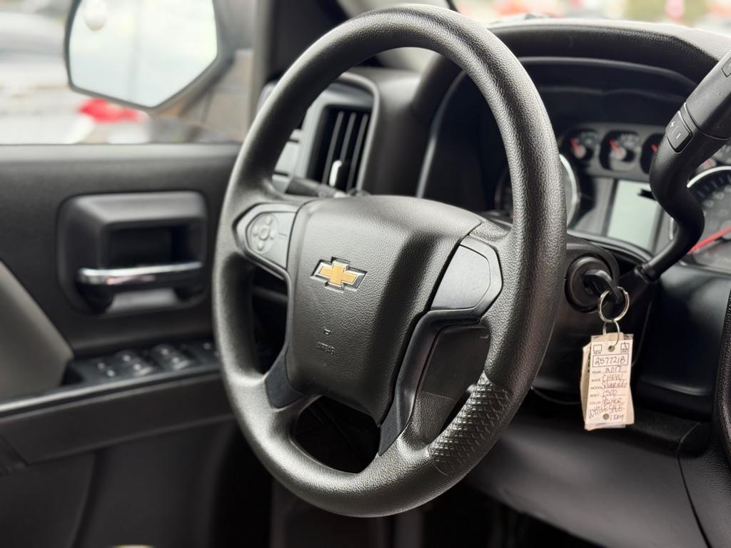 Chevrolet Silverado 1500 2WD Double Cab 143.5" Custom 2017