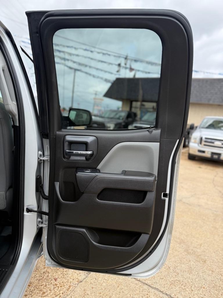 Chevrolet Silverado 1500 2WD Double Cab 143.5" Custom 2017