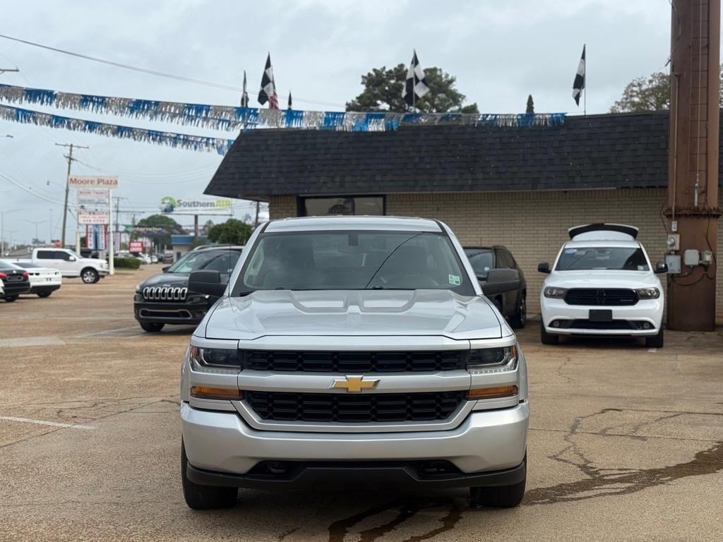 Chevrolet Silverado 1500 2WD Double Cab 143.5" Custom 2017