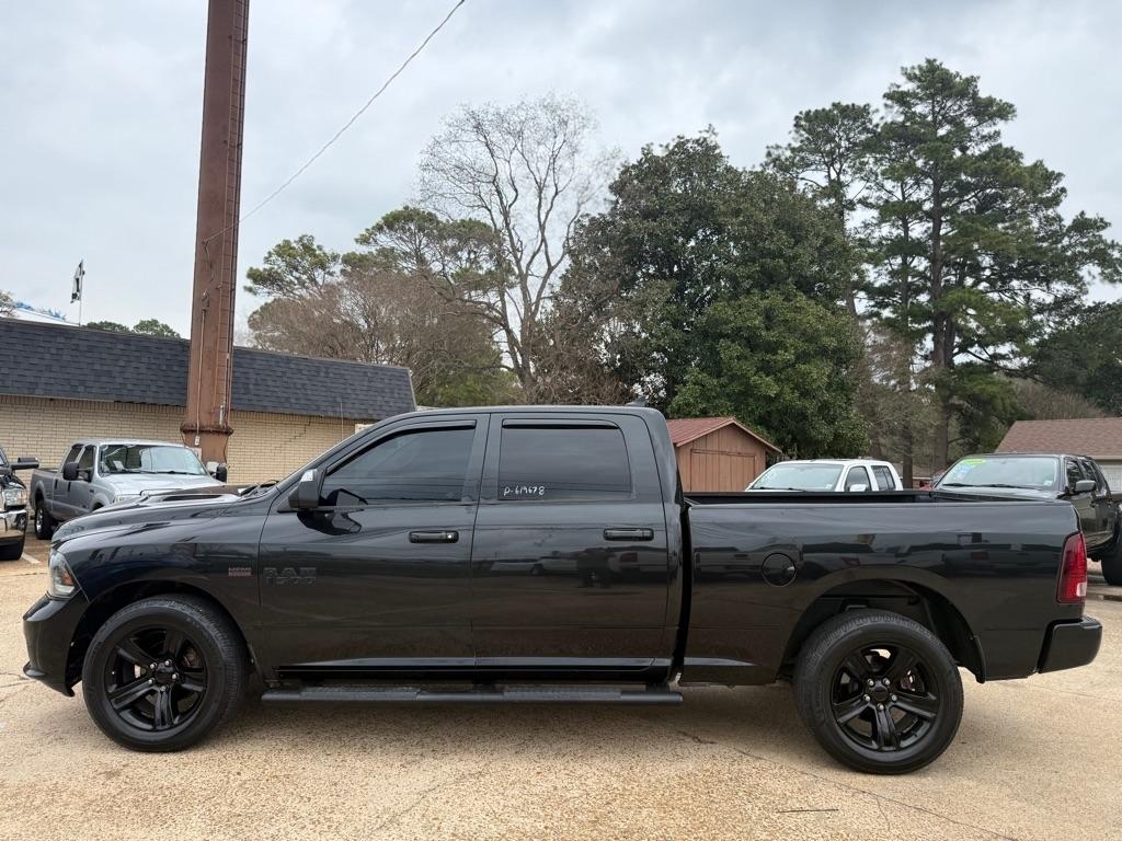 RAM 1500 Sport Crew Cab LWB 4WD 2015