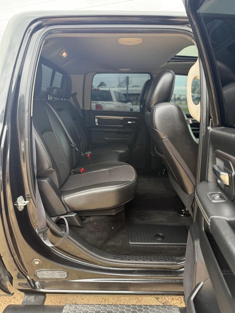 RAM 1500 Sport Crew Cab LWB 4WD 2015