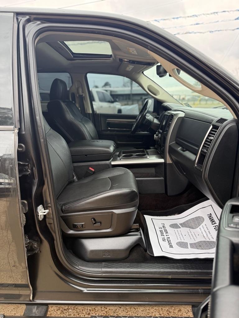 RAM 1500 Sport Crew Cab LWB 4WD 2015