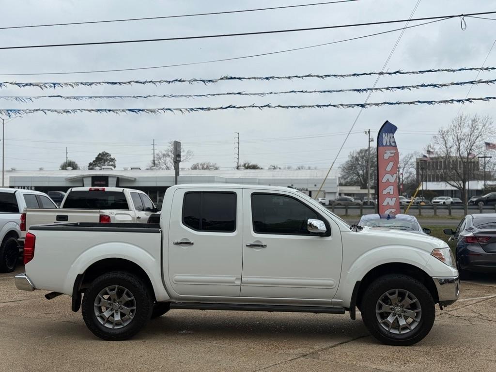 Nissan Frontier SL Crew Cab 5AT 4WD 2019