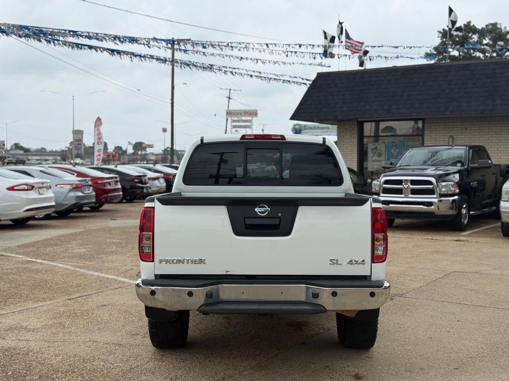 Nissan Frontier SL Crew Cab 5AT 4WD 2019