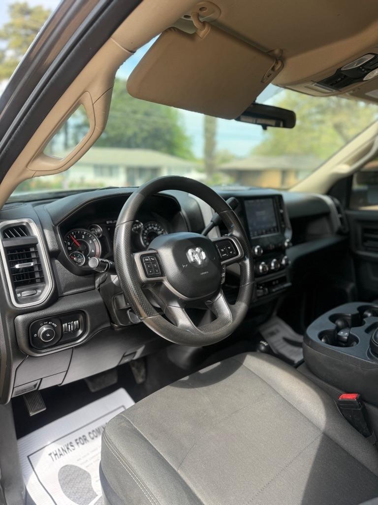 RAM 3500 Tradesman 4x4 Crew Cab 8' Box 2020