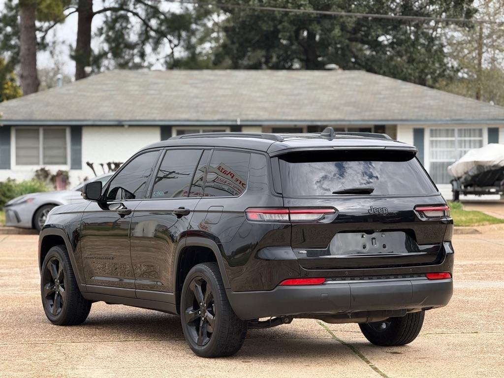 Jeep Grand Cherokee L Laredo 2023
