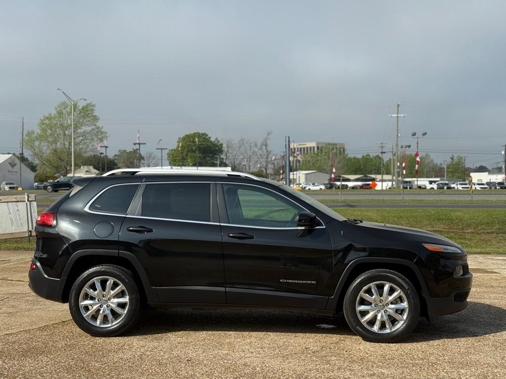 Jeep Cherokee 4WD 4dr Limited 2016