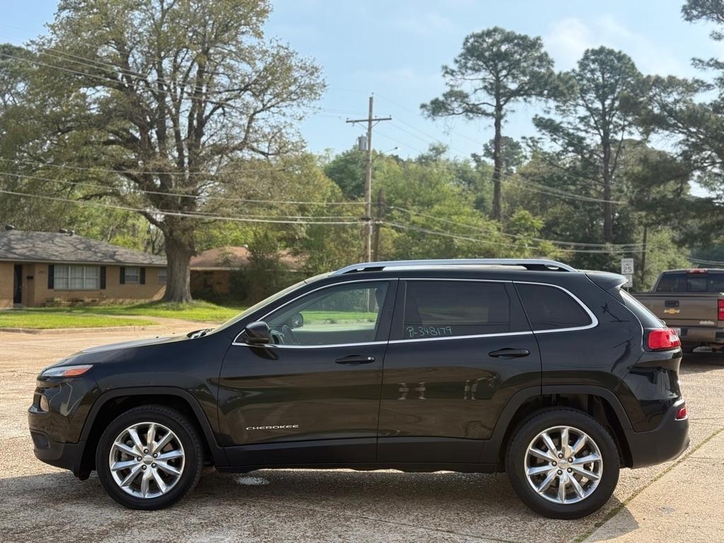 Jeep Cherokee 4WD 4dr Limited 2016