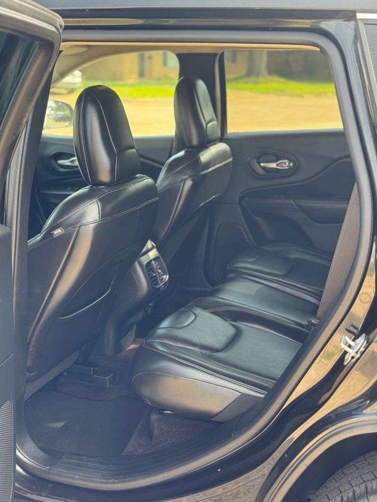 Jeep Cherokee 4WD 4dr Limited 2016