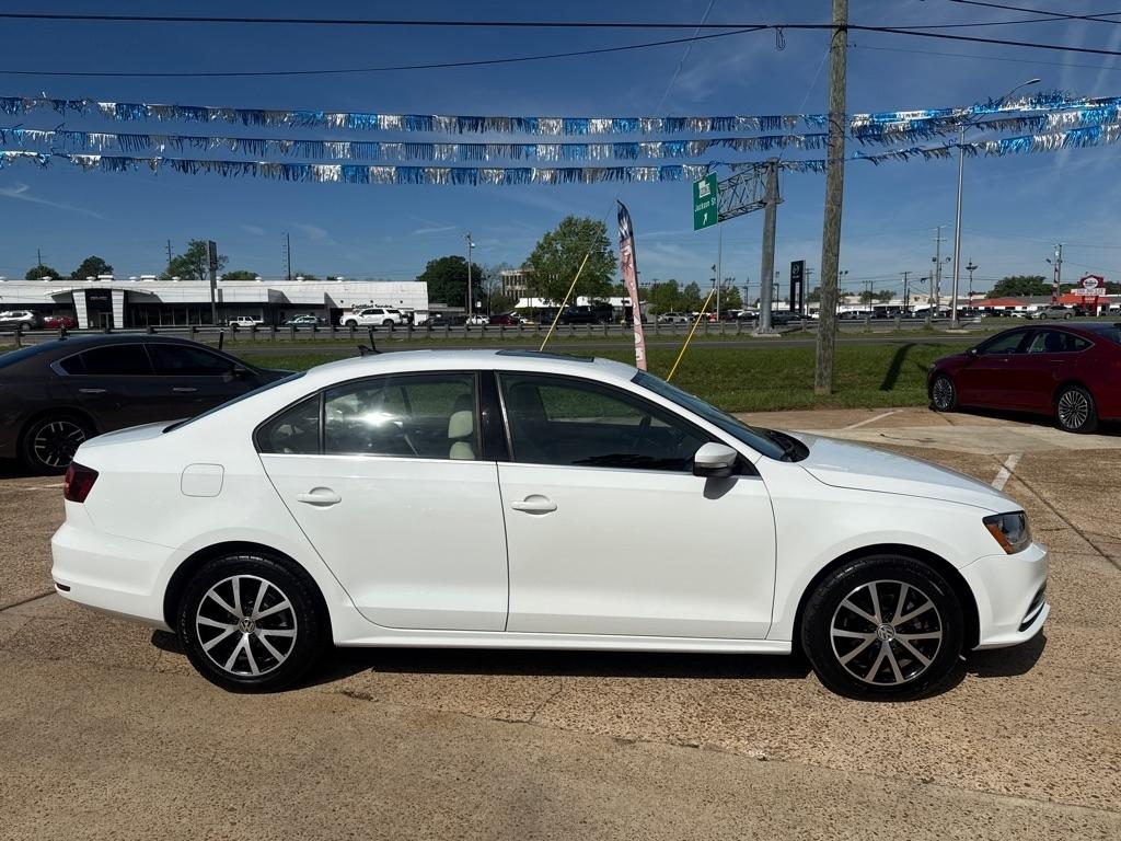 Volkswagen Jetta 1.4T SE 6A 2018