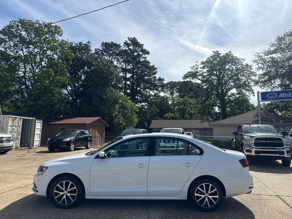 Volkswagen Jetta 1.4T SE 6A 2018
