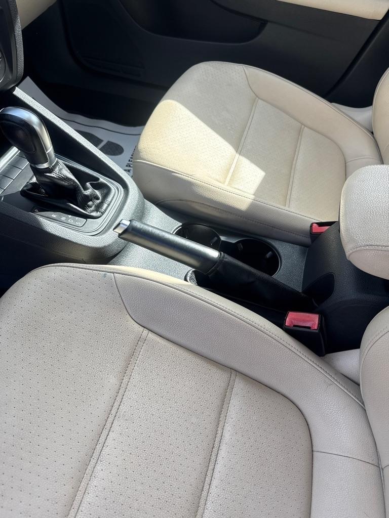 Volkswagen Jetta 1.4T SE 6A 2018