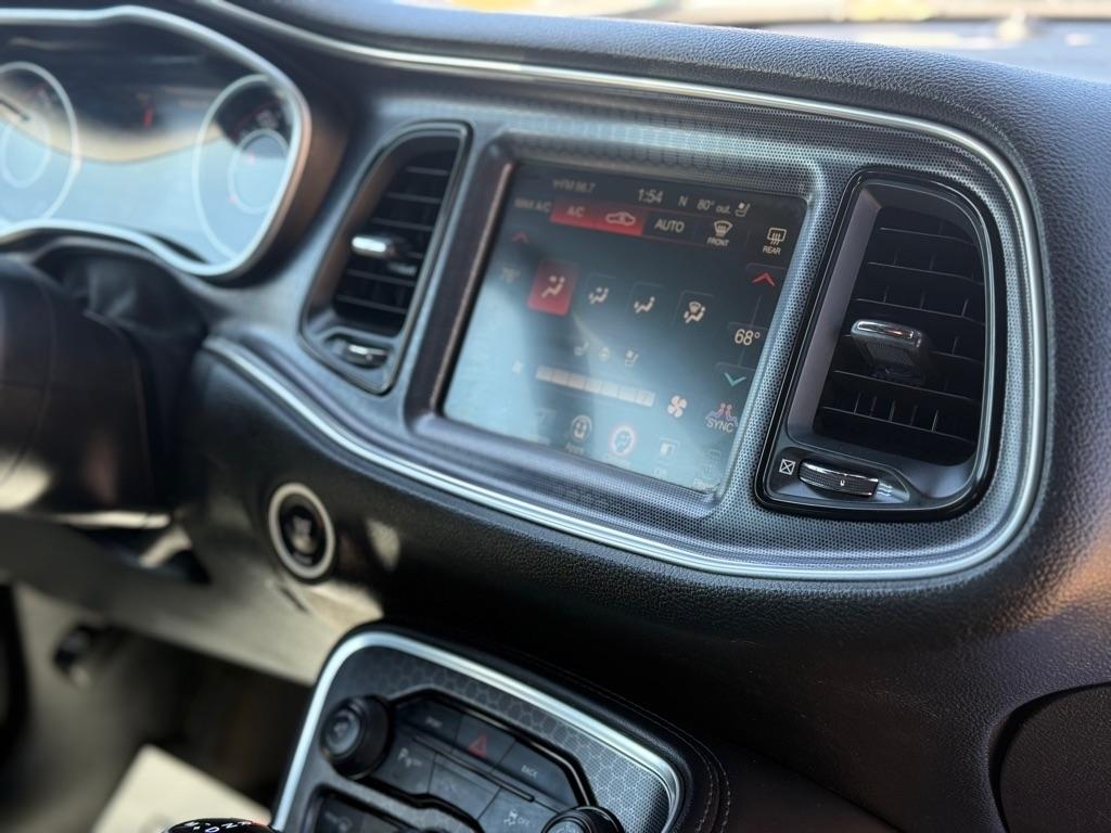 Dodge Challenger SXT 2016