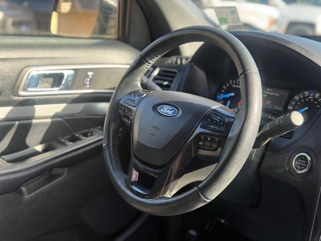 Ford Explorer XLT FWD 2018