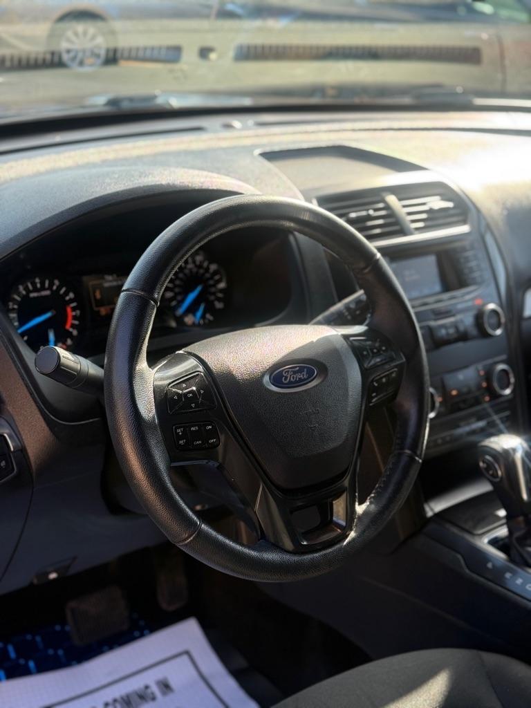 Ford Explorer XLT FWD 2018