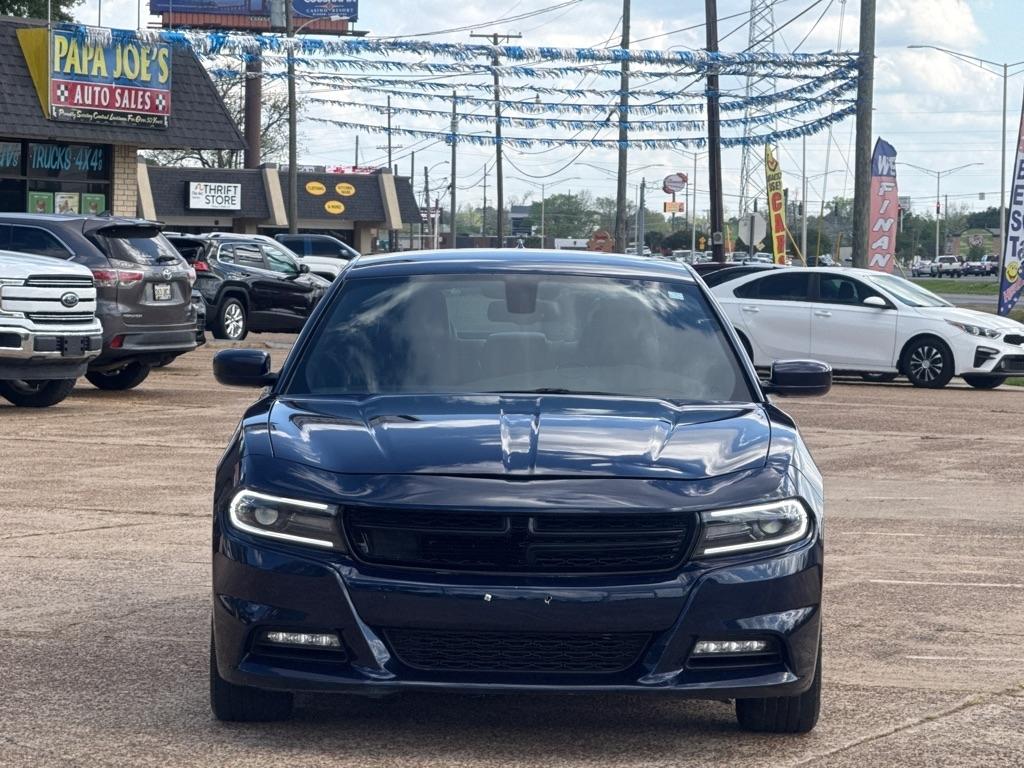 Dodge Charger 4dr Sdn SXT RWD 2016