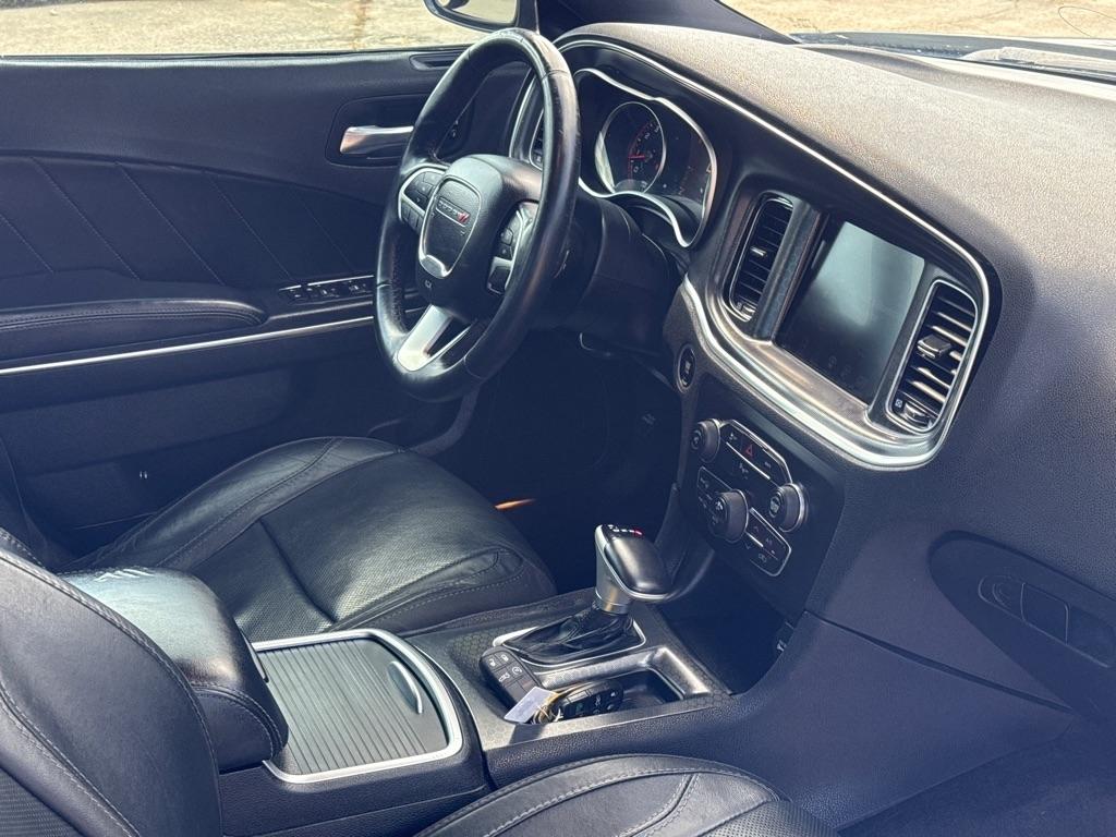 Dodge Charger 4dr Sdn SXT RWD 2016