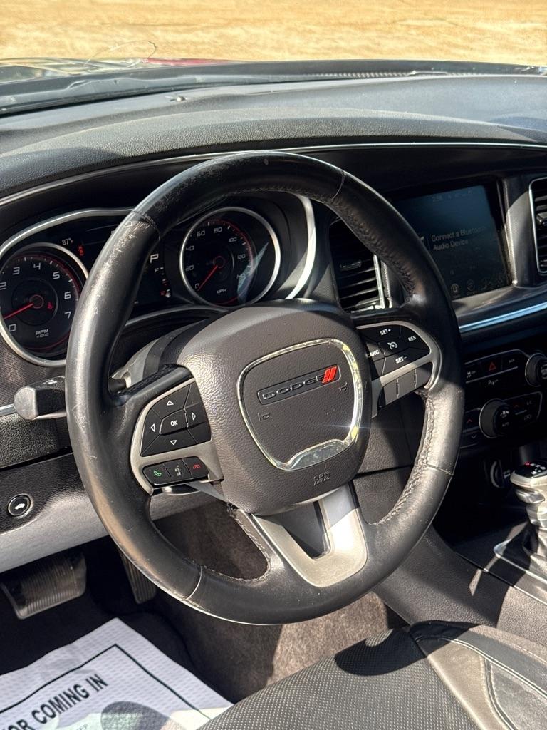 Dodge Charger 4dr Sdn SXT RWD 2016