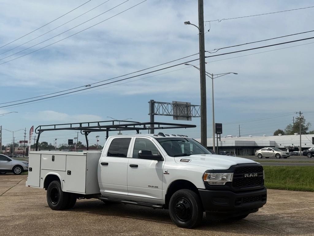 RAM 3500 Crew Cab 2WD DRW 2022