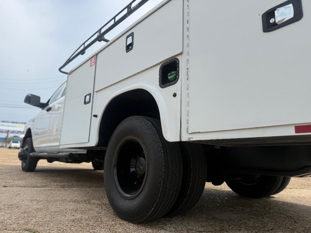 RAM 3500 Crew Cab 2WD DRW 2022