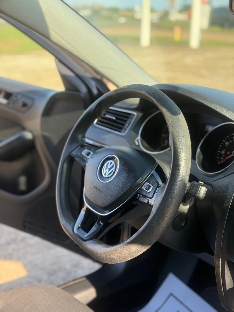 Volkswagen Jetta 4dr Auto 1.8T SE PZEV 2015