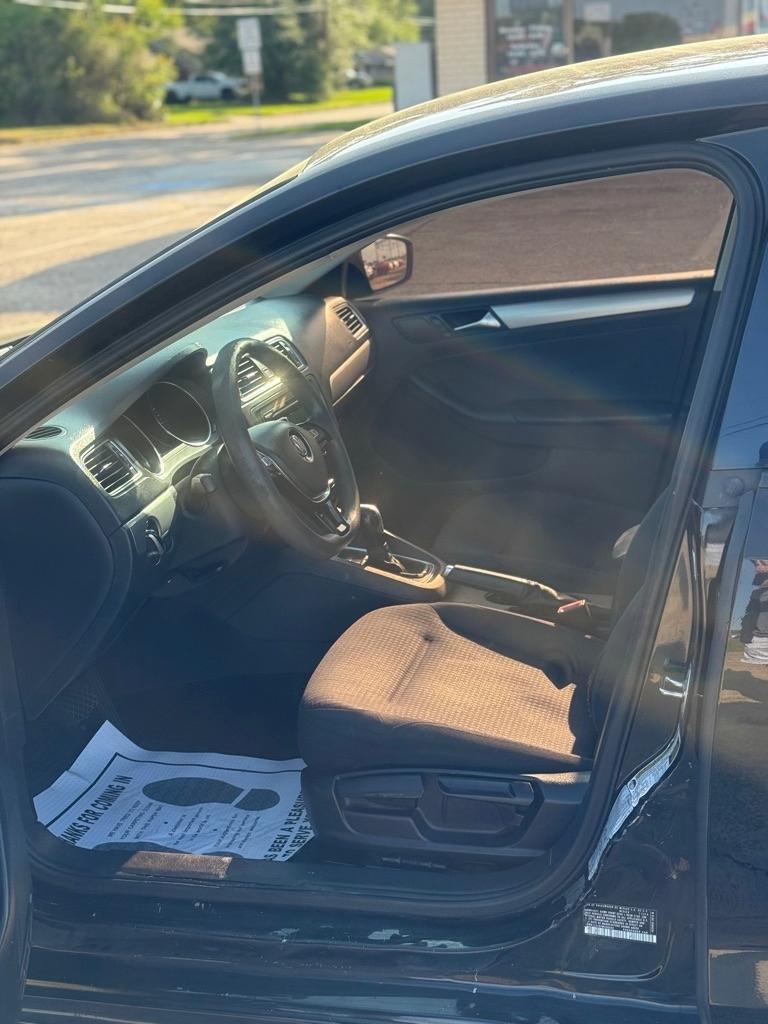 Volkswagen Jetta 4dr Auto 1.8T SE PZEV 2015