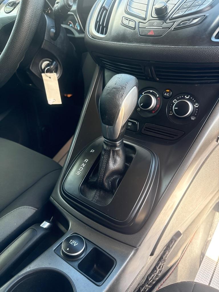 Ford Escape FWD 4dr S 2016