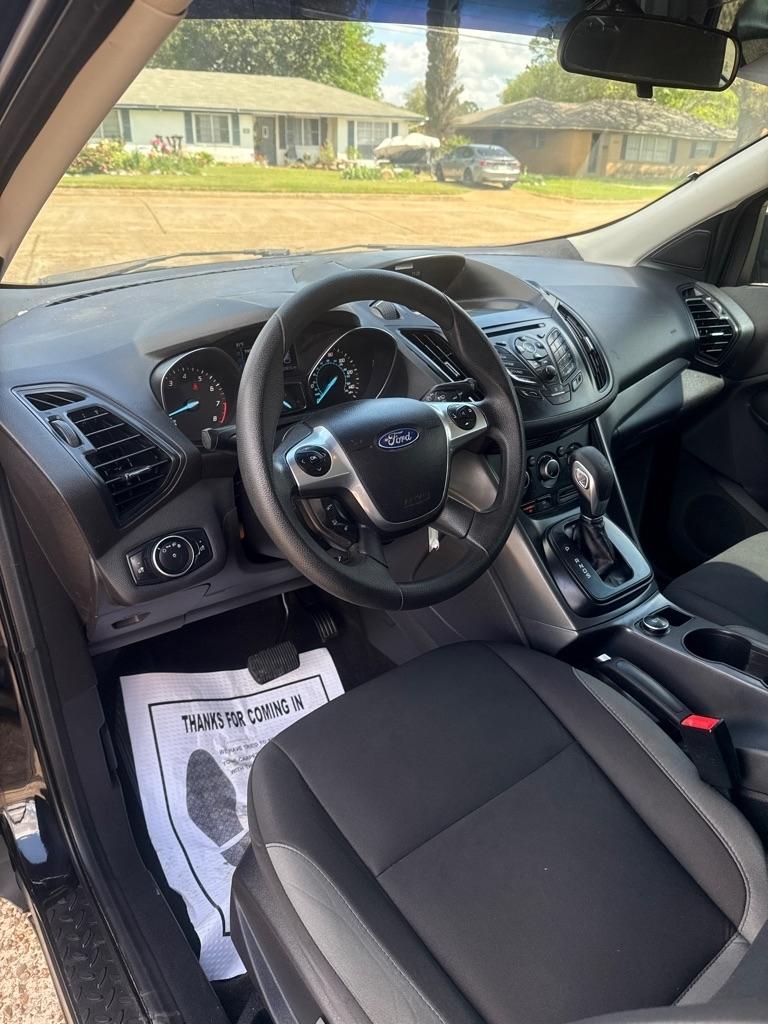 Ford Escape FWD 4dr S 2016