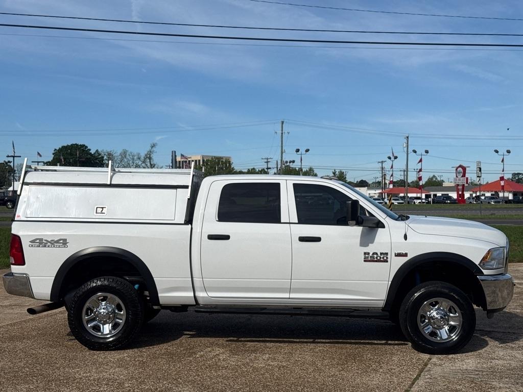 RAM 2500 Tradesman Crew Cab SWB 4WD 2017