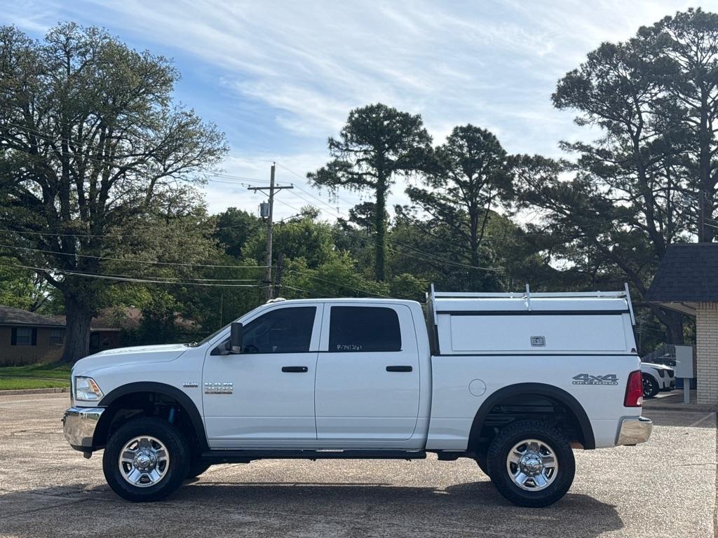 RAM 2500 Tradesman Crew Cab SWB 4WD 2017