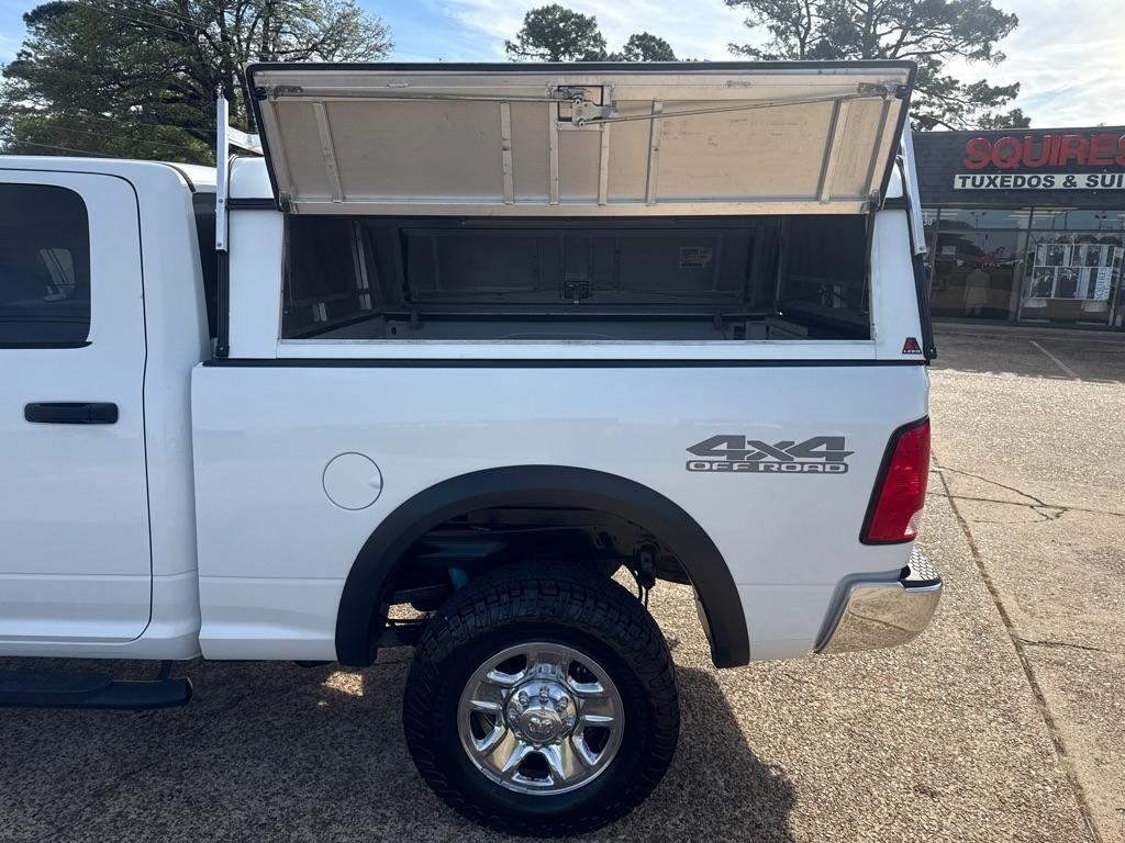 RAM 2500 Tradesman Crew Cab SWB 4WD 2017