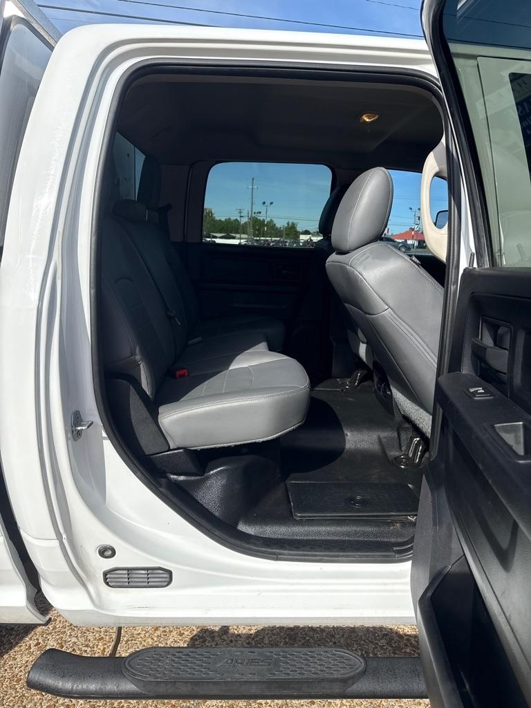 RAM 2500 Tradesman Crew Cab SWB 4WD 2017