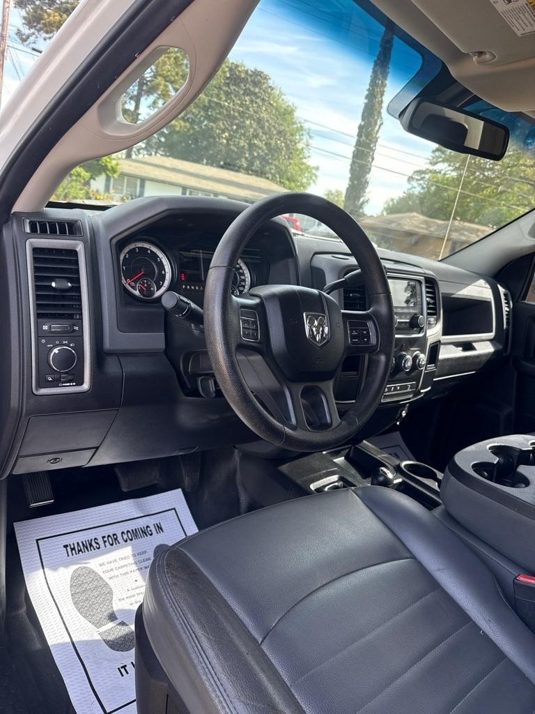 RAM 2500 Tradesman Crew Cab SWB 4WD 2017