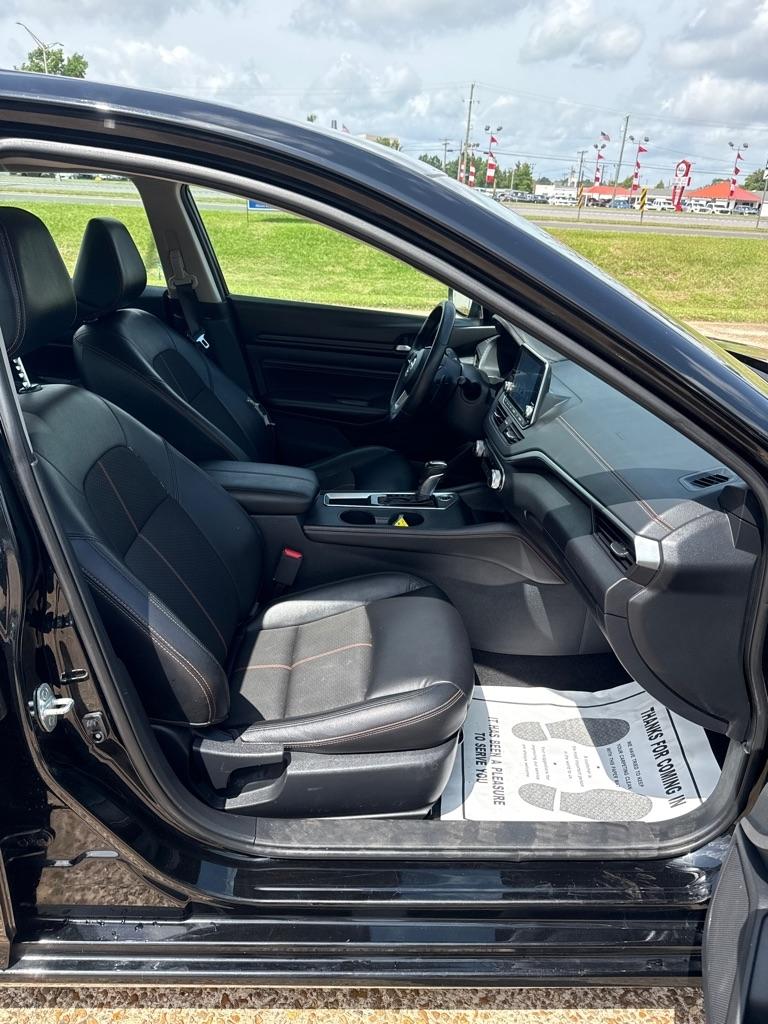 Nissan Altima 2.5 SR Sedan 2020