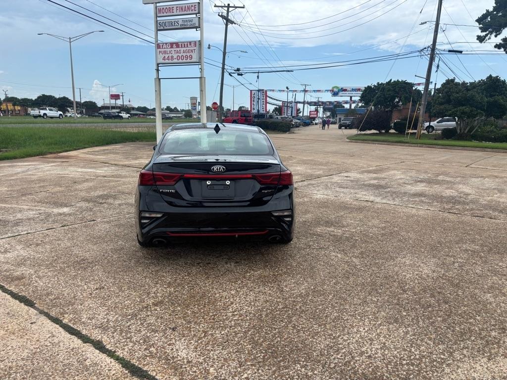 Kia Forte GT DCT 2021