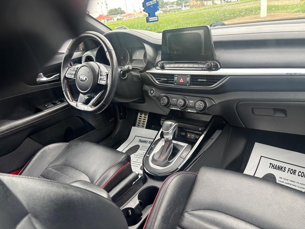 Kia Forte GT DCT 2021