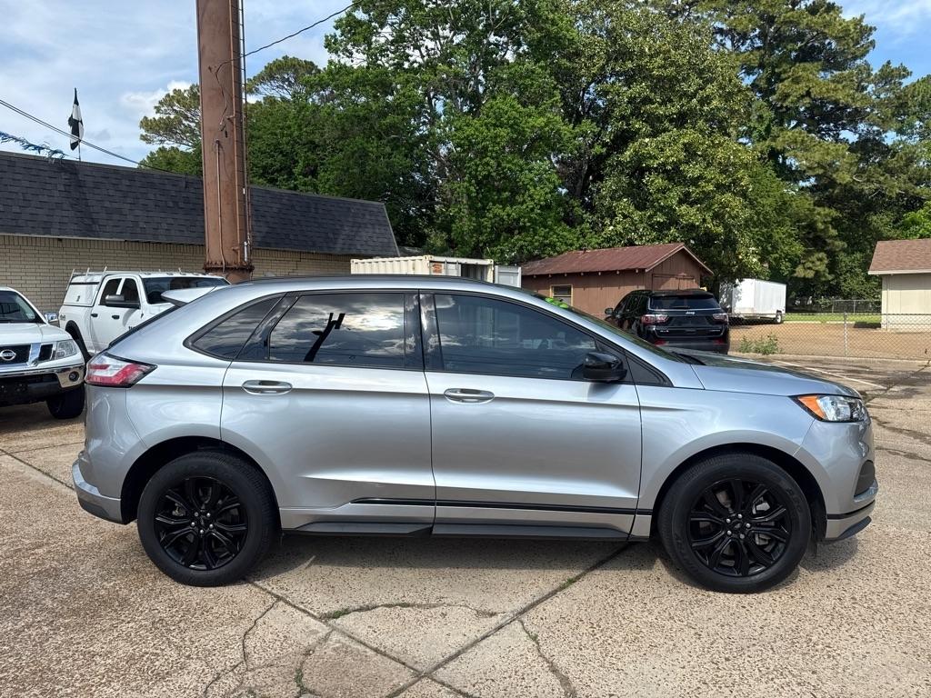 Ford Edge SE AWD 2022