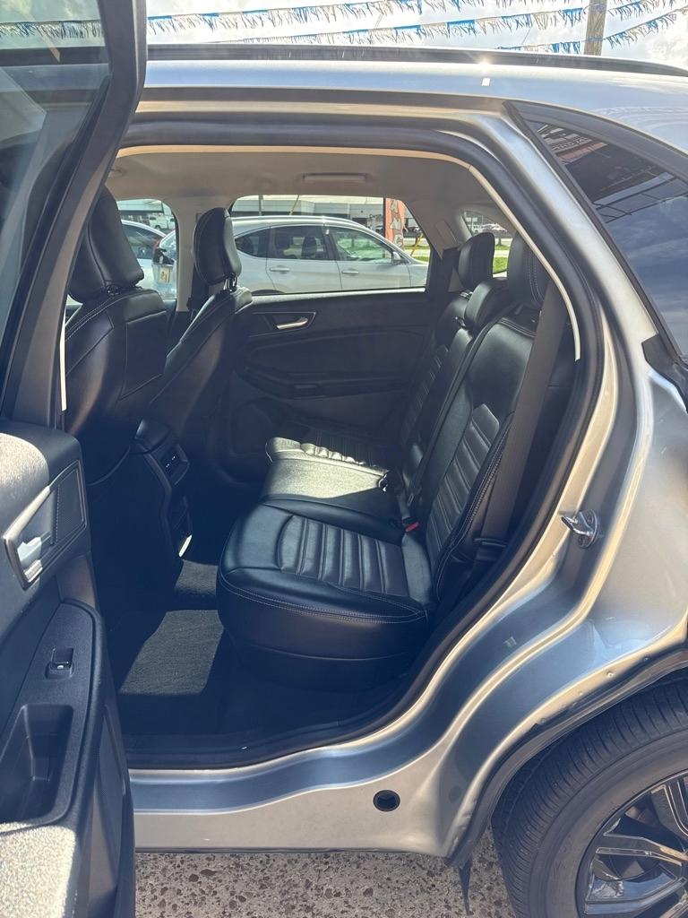 Ford Edge SE AWD 2022