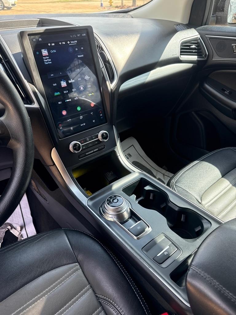 Ford Edge SE AWD 2022