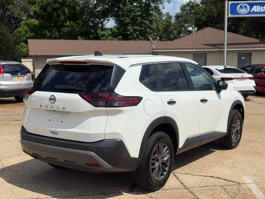 Nissan Rogue FWD S 2023